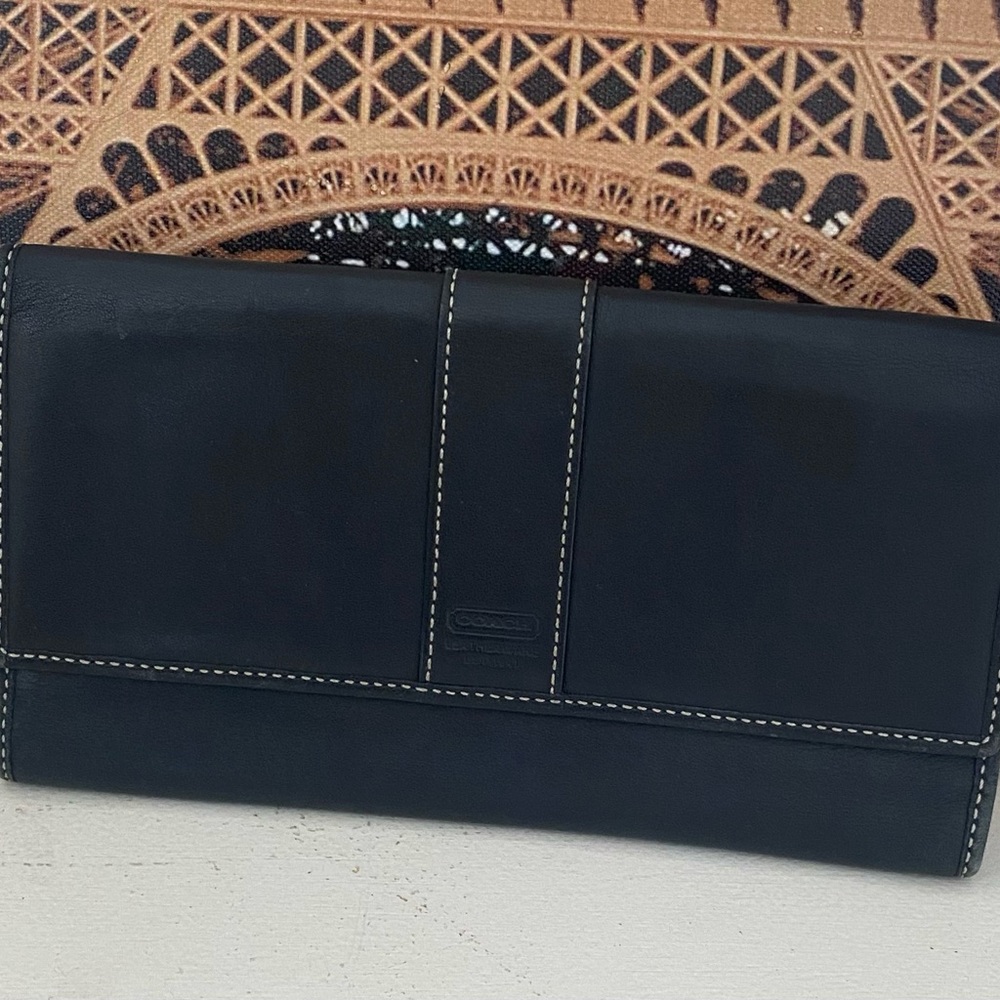 Coach Hamilton Classic Elegant Black Leather Tri-fold Wallet Clutch Snap Zipper